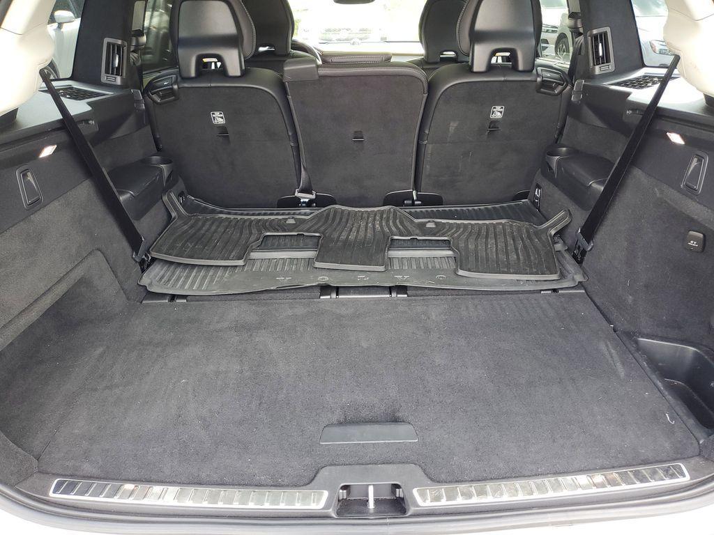used 2022 Volvo XC90 car, priced at $34,990