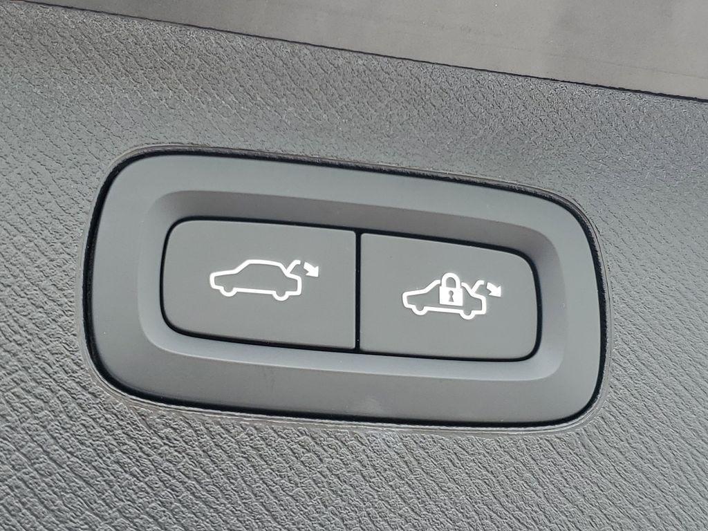 used 2024 Volvo XC90 car, priced at $48,990