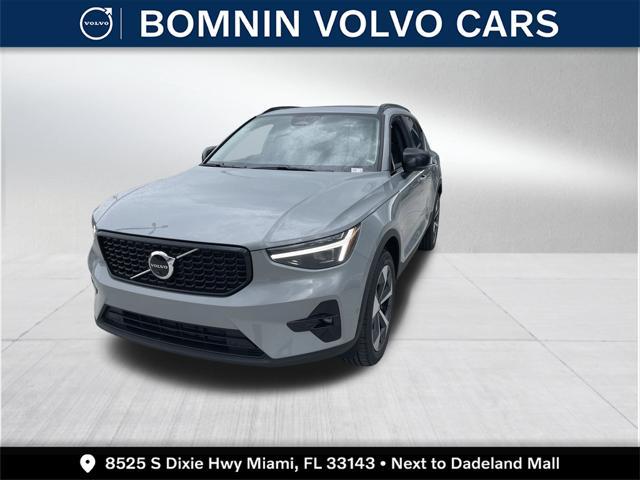 new 2025 Volvo XC40 car, priced at $46,815