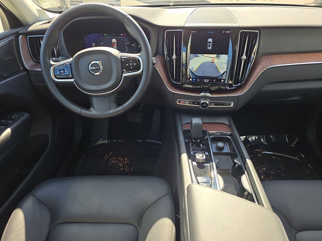 used 2023 Volvo XC60 car, priced at $33,990