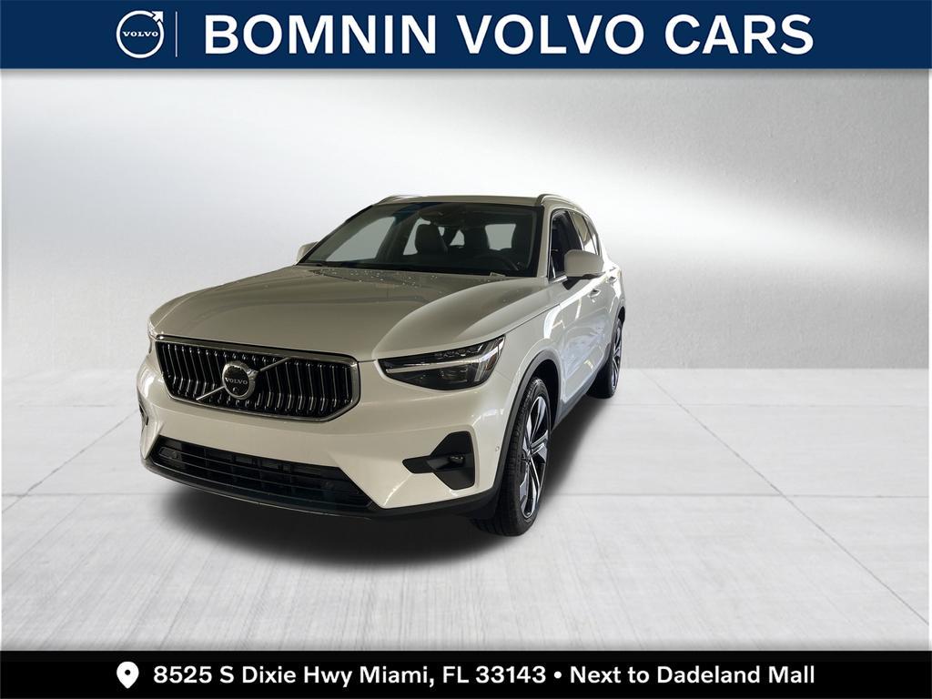 new 2025 Volvo XC40 car, priced at $48,540