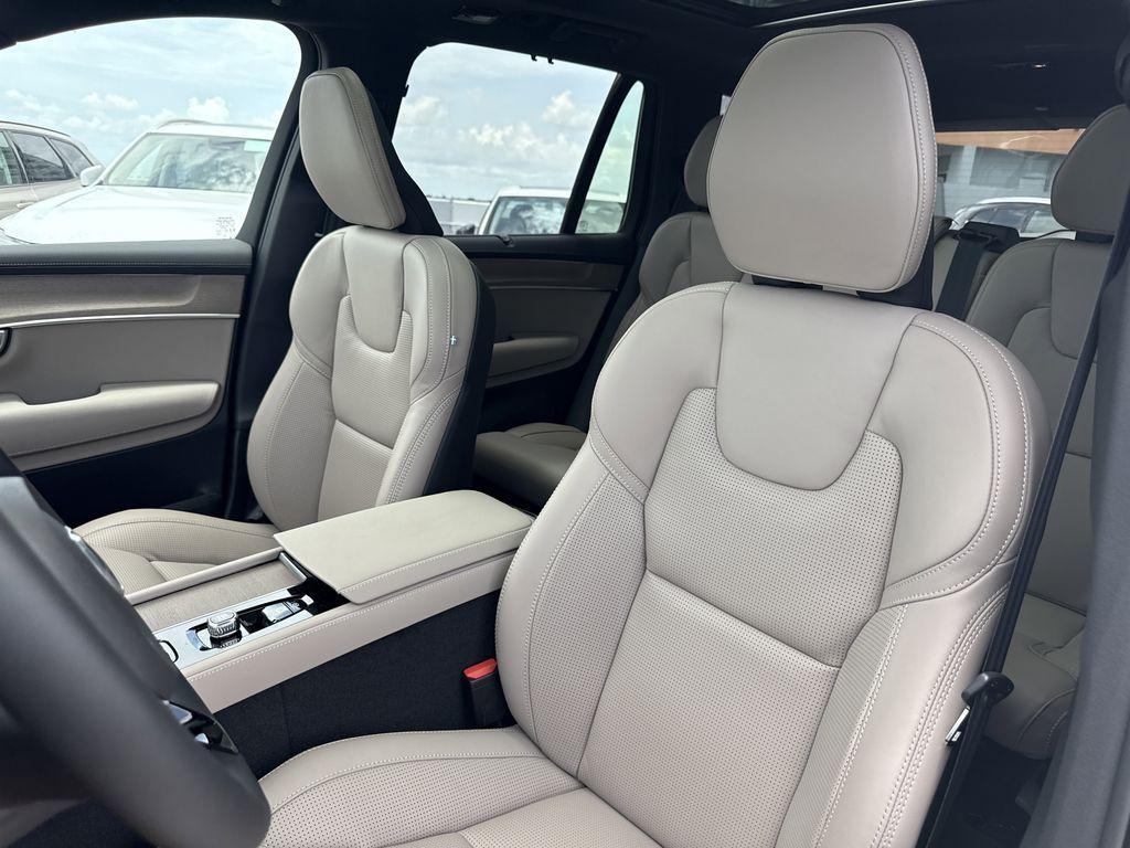 new 2026 Volvo XC90 car, priced at $74,155