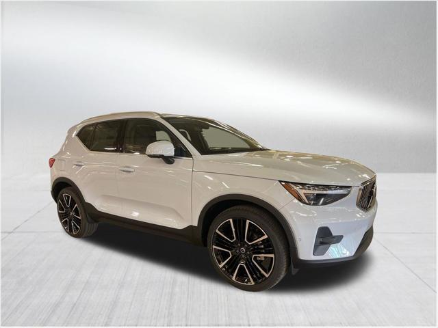 new 2024 Volvo XC40 car, priced at $45,625