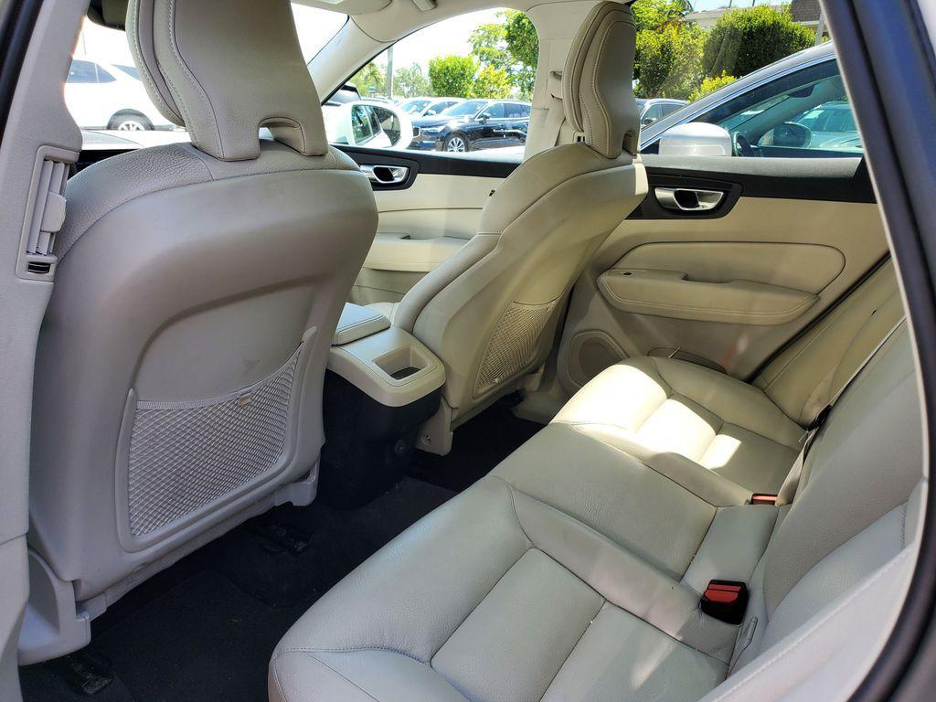 used 2023 Volvo XC60 car, priced at $34,490