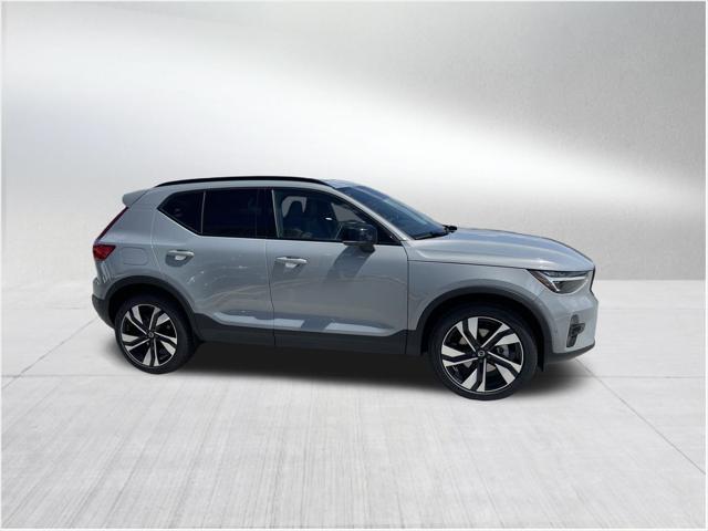 new 2025 Volvo XC40 car, priced at $48,540