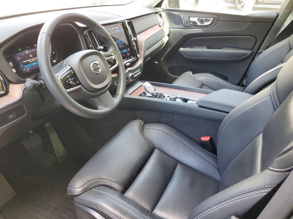 used 2023 Volvo XC60 car, priced at $39,490