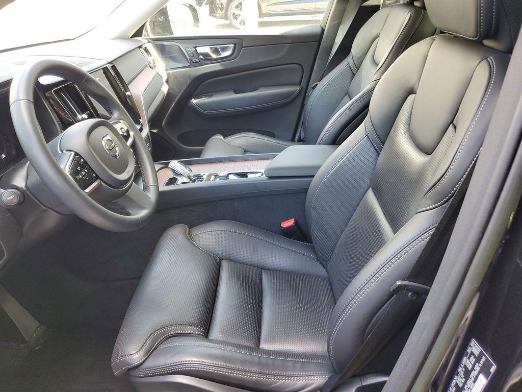 used 2023 Volvo XC60 car, priced at $39,490