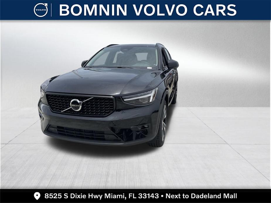 new 2025 Volvo XC40 car, priced at $48,540