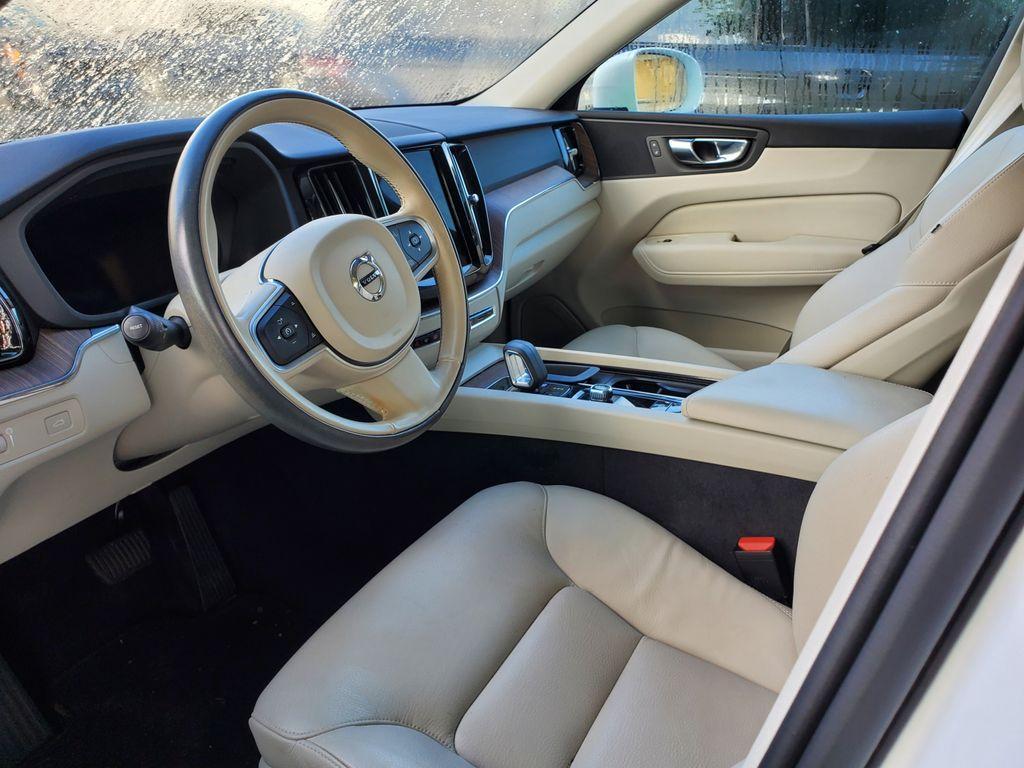used 2022 Volvo XC60 car, priced at $32,990