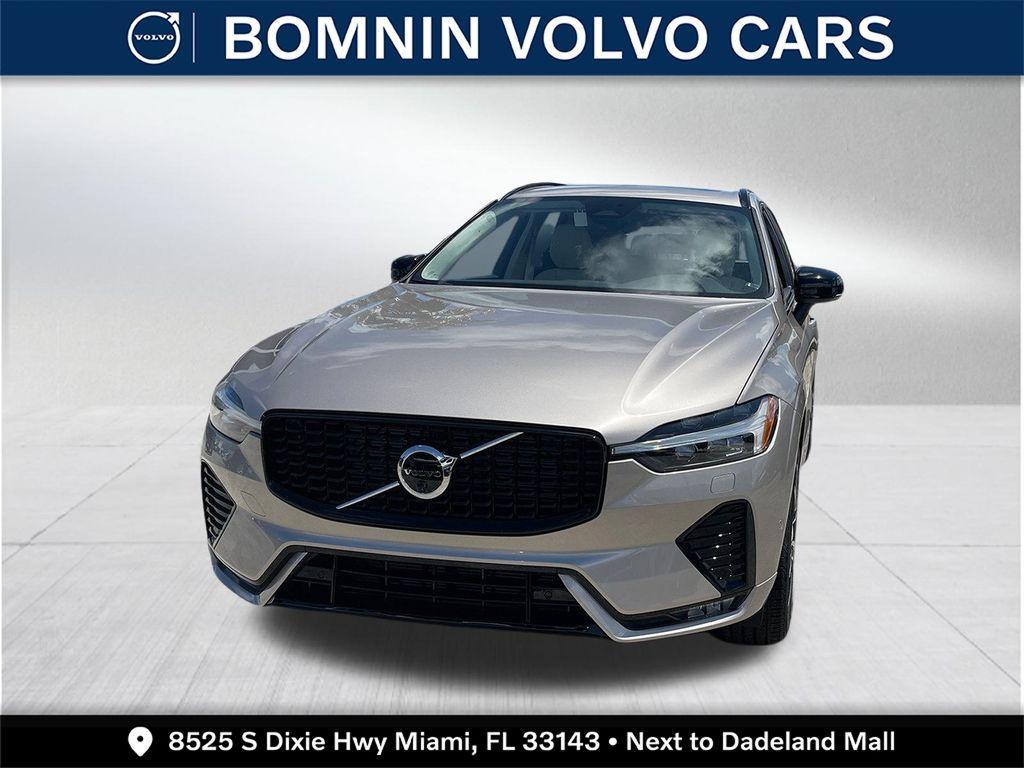 new 2025 Volvo XC60 car, priced at $54,225