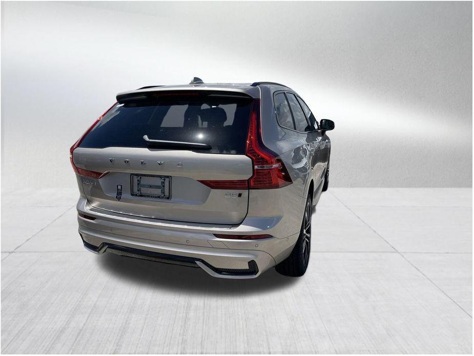 new 2025 Volvo XC60 car, priced at $53,725