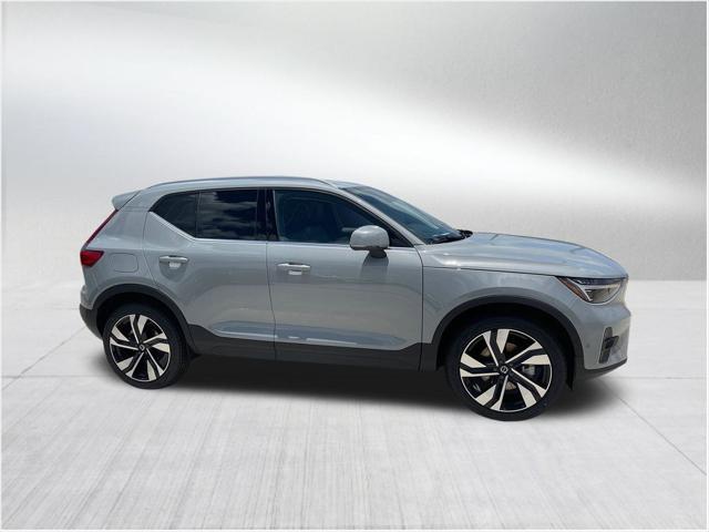 new 2025 Volvo XC40 car, priced at $48,540