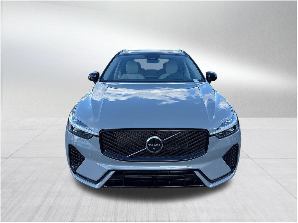 new 2026 Volvo XC60 Plug-In Hybrid car, priced at $72,235