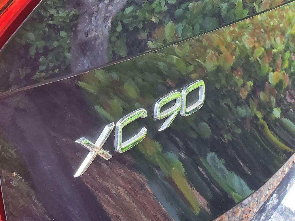 used 2017 Volvo XC90 car, priced at $19,990