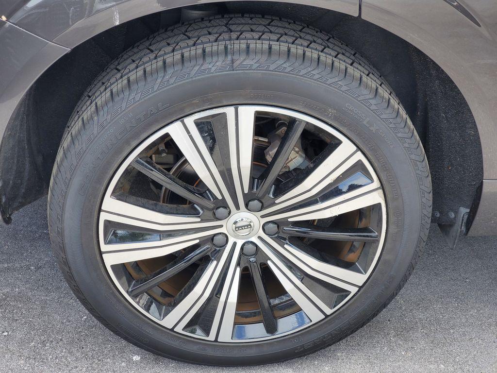 used 2022 Volvo XC60 car, priced at $34,990