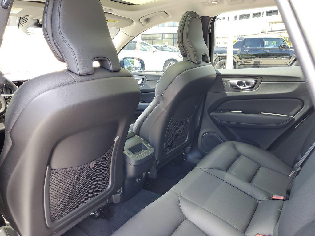 used 2023 Volvo XC60 car, priced at $32,990