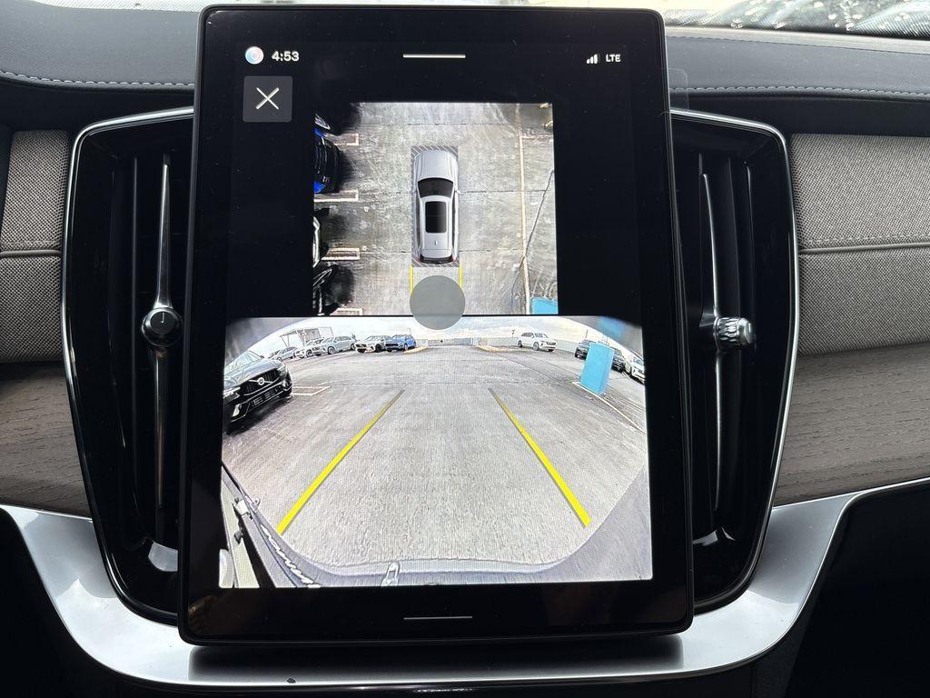 new 2026 Volvo XC90 car, priced at $68,325