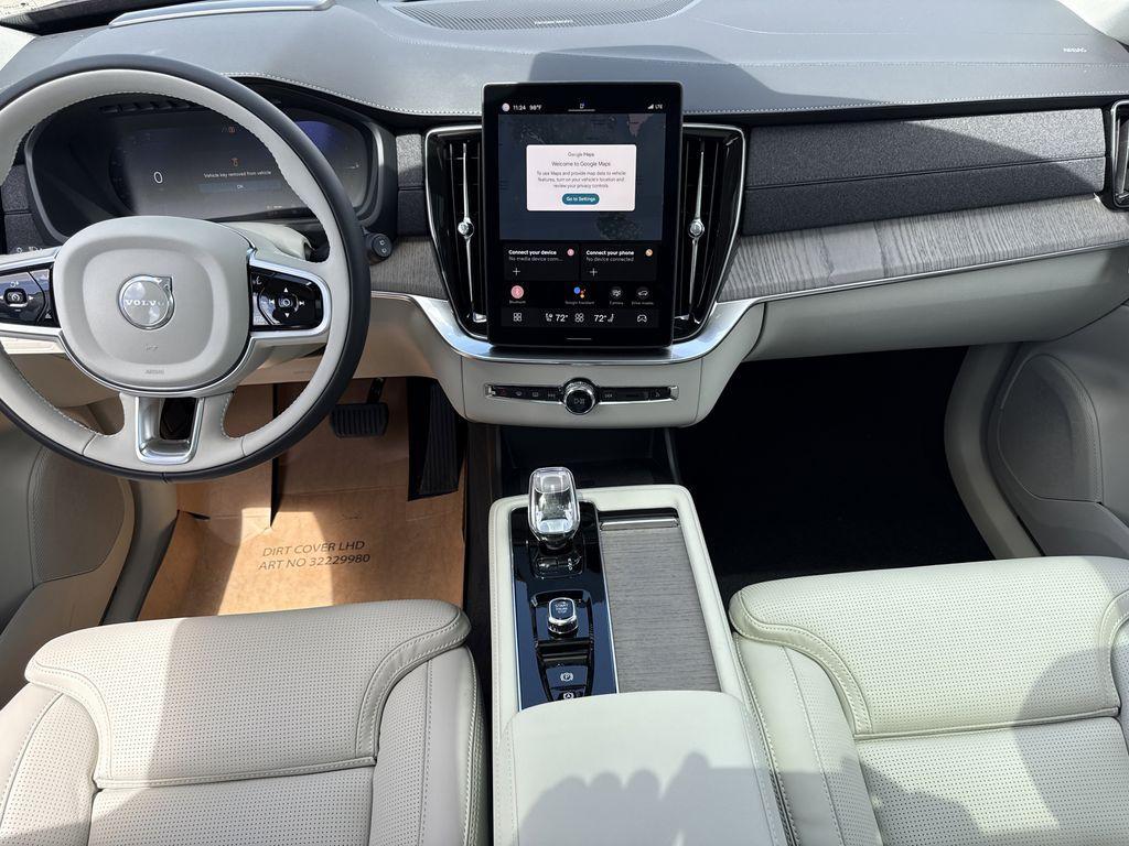 new 2025 Volvo XC90 Plug-In Hybrid car, priced at $75,992