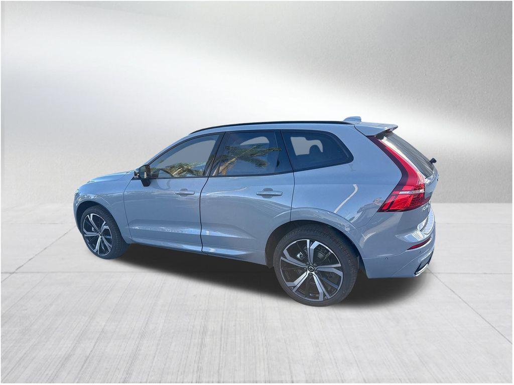 new 2025 Volvo XC60 car, priced at $57,410