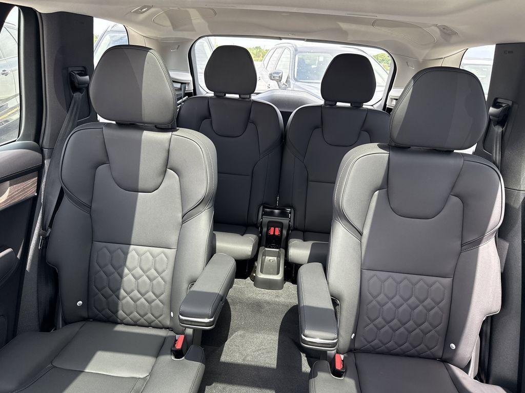 new 2025 Volvo XC90 car, priced at $65,945