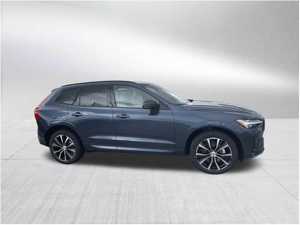 new 2025 Volvo XC60 car, priced at $53,335