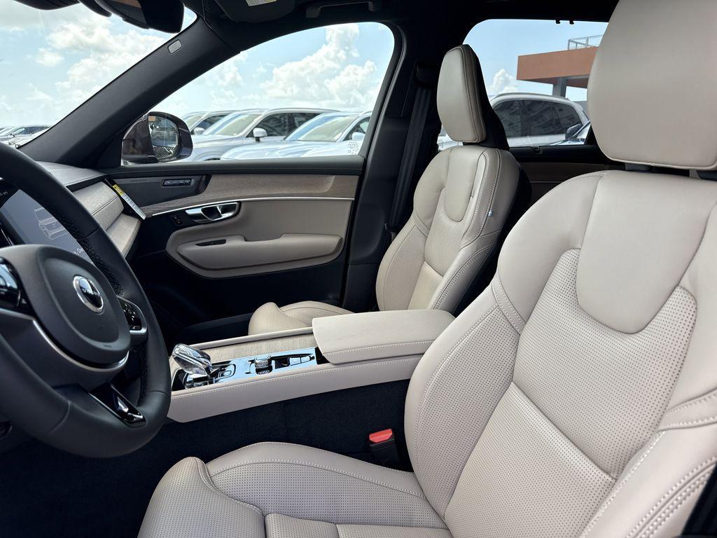 new 2025 Volvo XC90 Plug-In Hybrid car, priced at $82,405