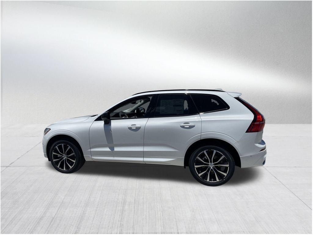 new 2025 Volvo XC60 car, priced at $53,725