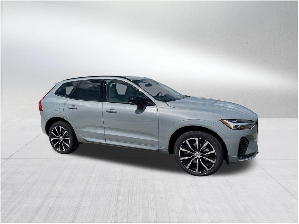 new 2025 Volvo XC60 car, priced at $51,225