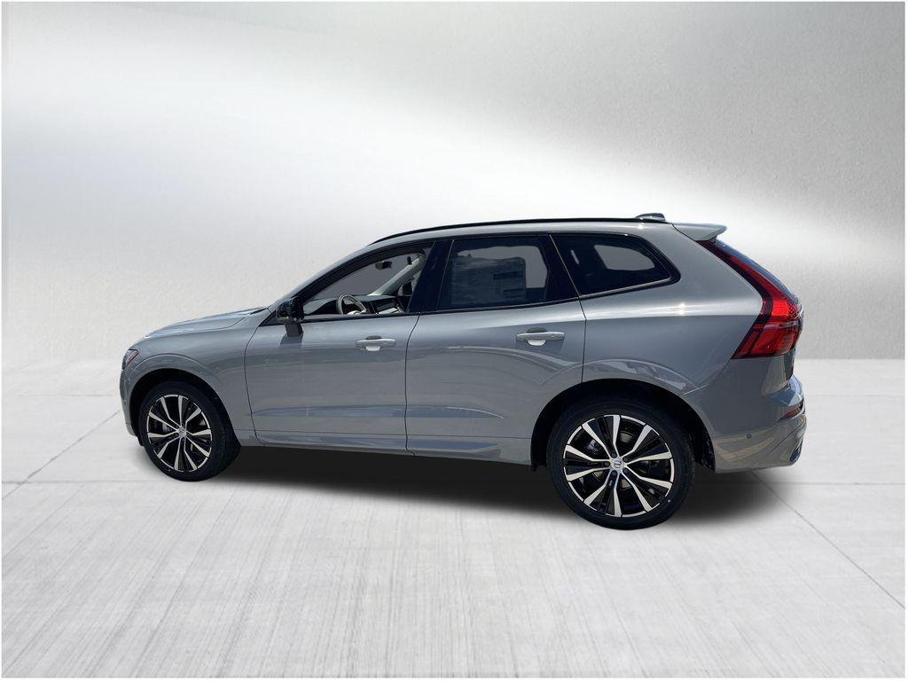 new 2025 Volvo XC60 car, priced at $53,725