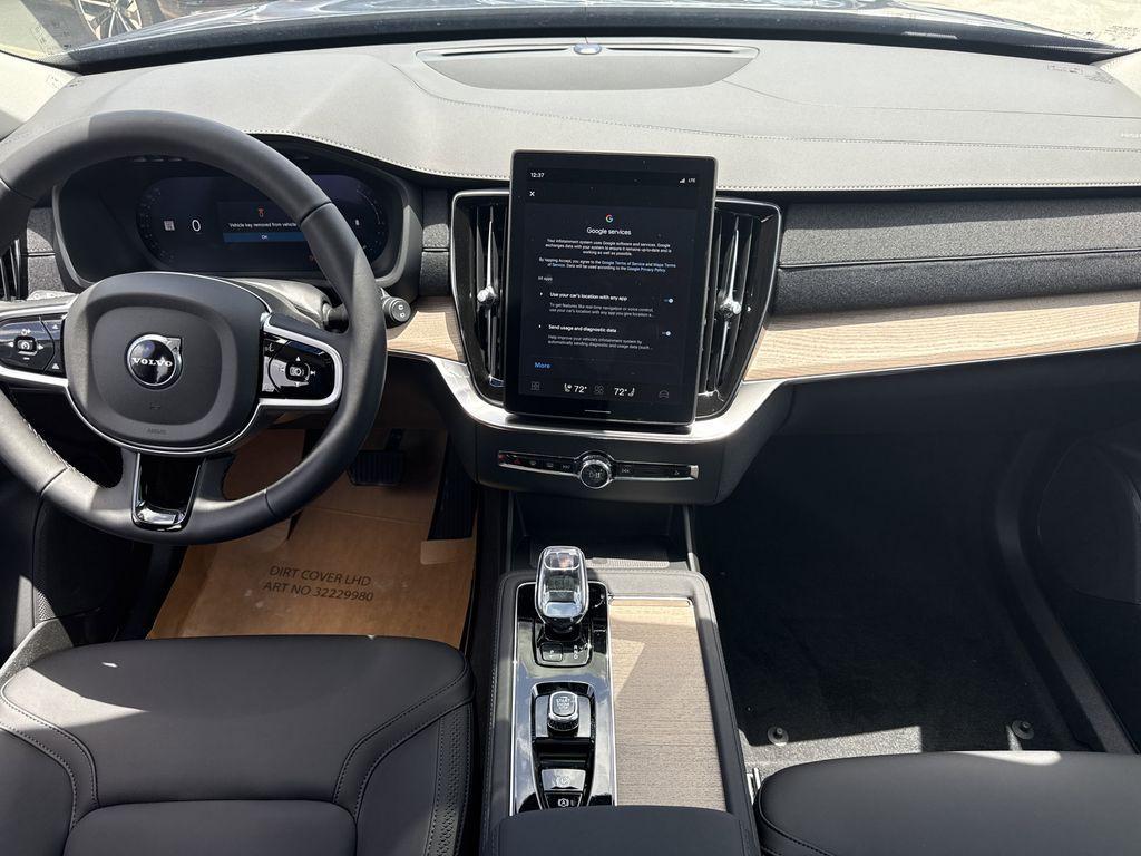 new 2026 Volvo XC90 car, priced at $62,145