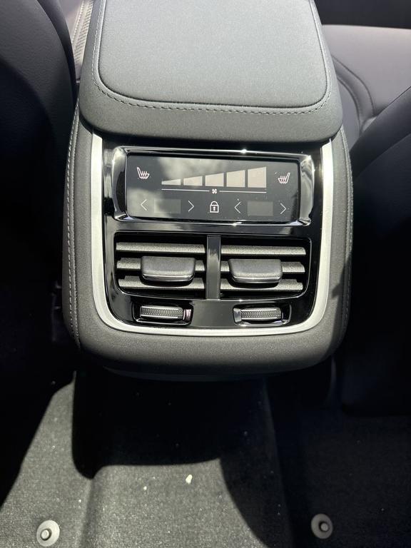 new 2026 Volvo XC90 car, priced at $62,145