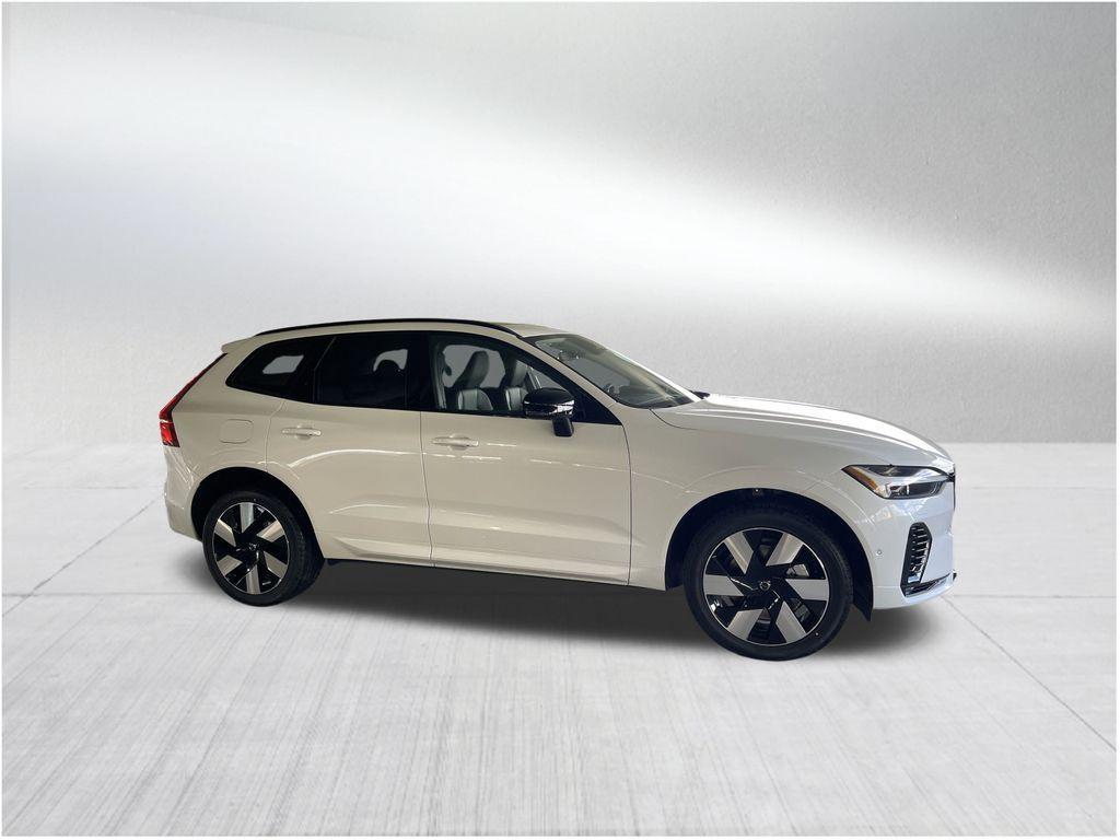 new 2025 Volvo XC60 Plug-In Hybrid car, priced at $62,245