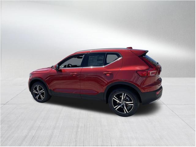 new 2025 Volvo XC40 car, priced at $40,665