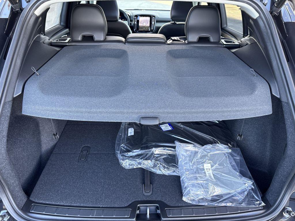 new 2026 Volvo XC40 car, priced at $50,495