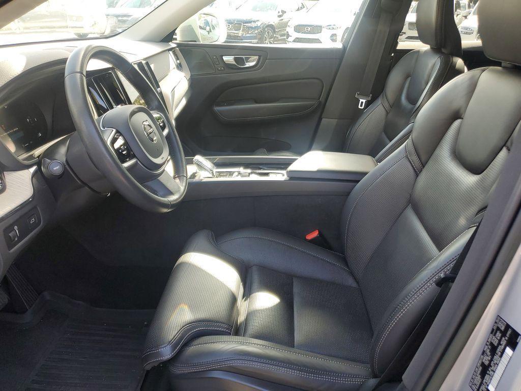 used 2022 Volvo XC60 car, priced at $36,490