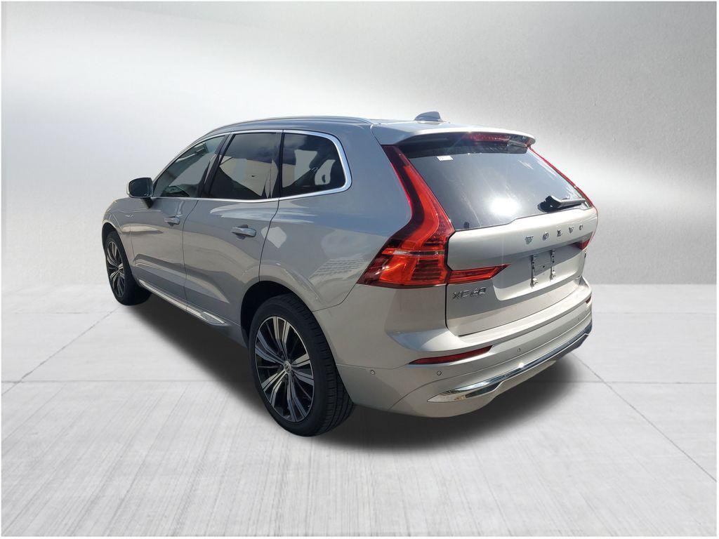 used 2022 Volvo XC60 car, priced at $36,490