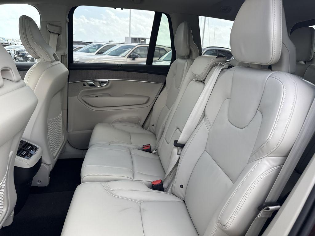 new 2025 Volvo XC90 car, priced at $73,555