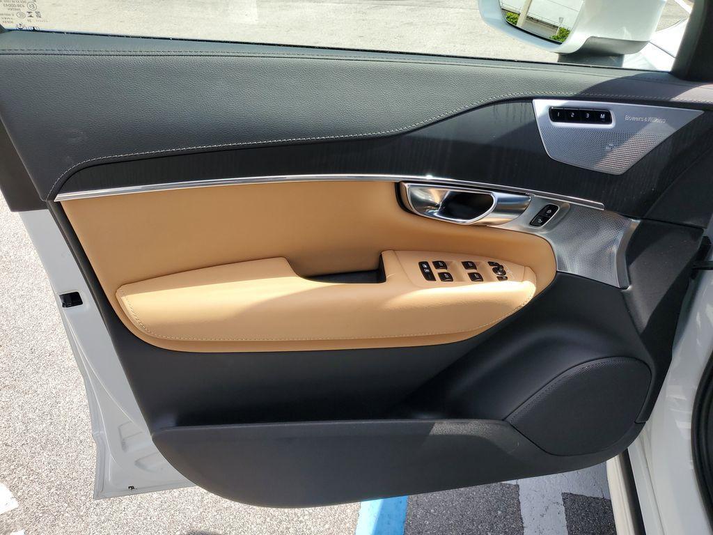 used 2024 Volvo XC90 Recharge Plug-In Hybrid car, priced at $59,990