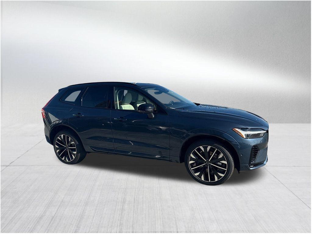 new 2026 Volvo XC60 Plug-In Hybrid car, priced at $72,235