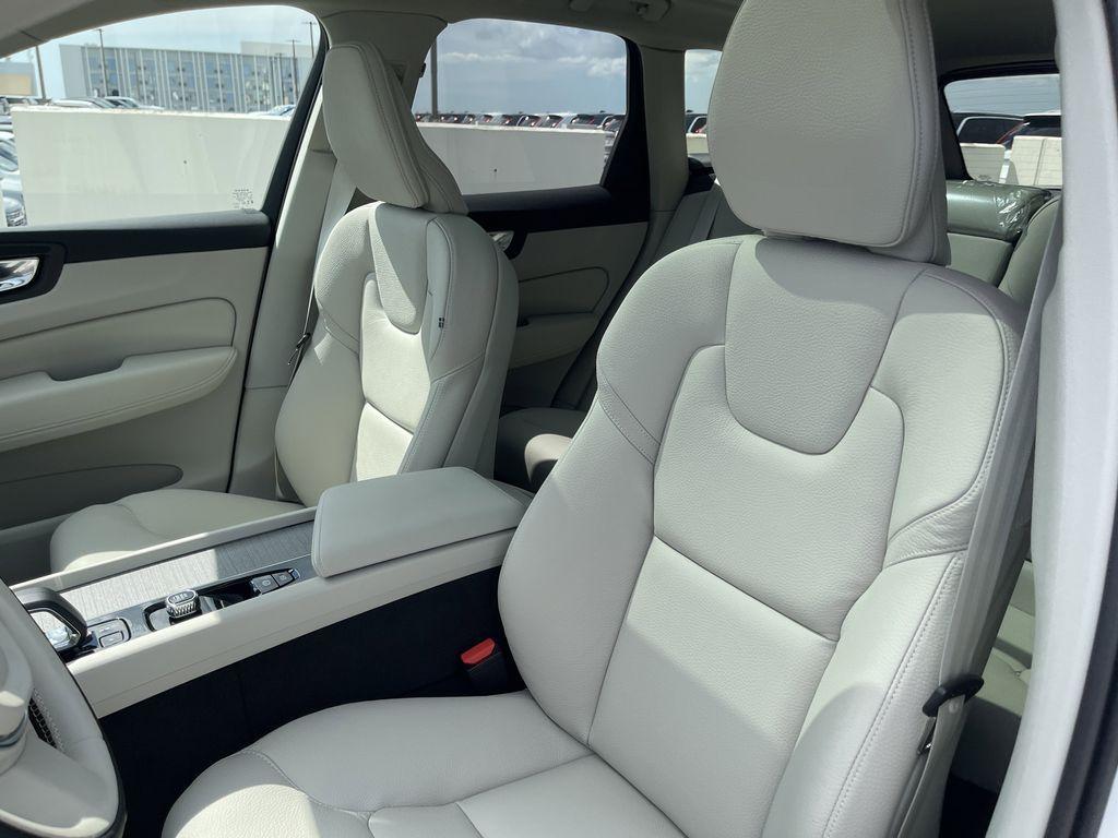 new 2025 Volvo XC60 Plug-In Hybrid car, priced at $64,485
