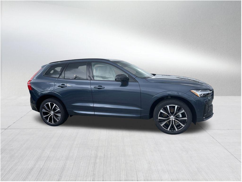 new 2025 Volvo XC60 car, priced at $53,335