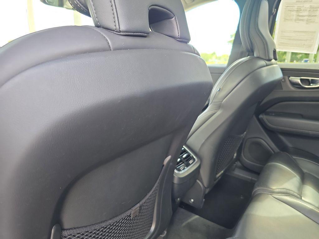 used 2022 Volvo XC60 car, priced at $28,990