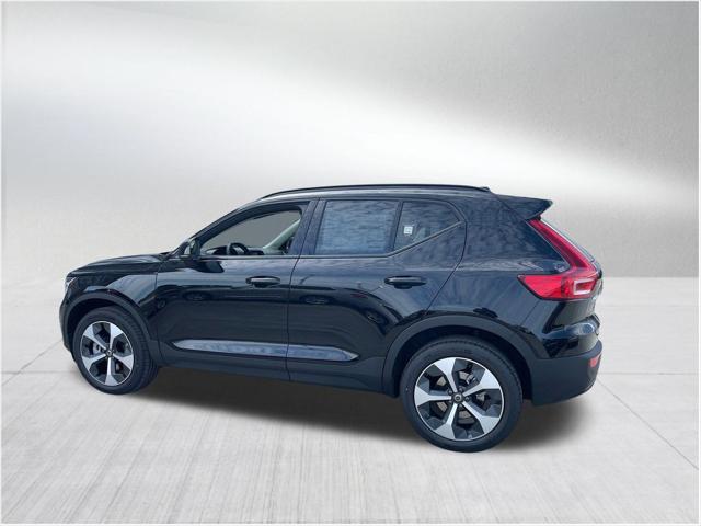 new 2024 Volvo XC40 car, priced at $37,975