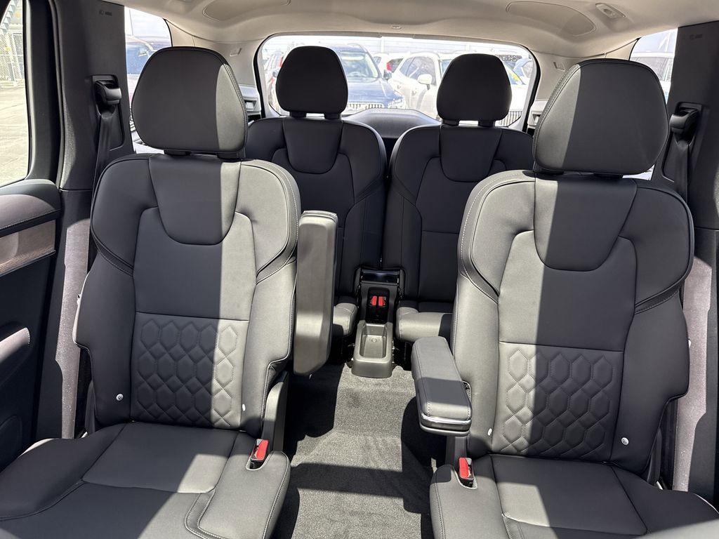new 2025 Volvo XC90 car, priced at $62,984