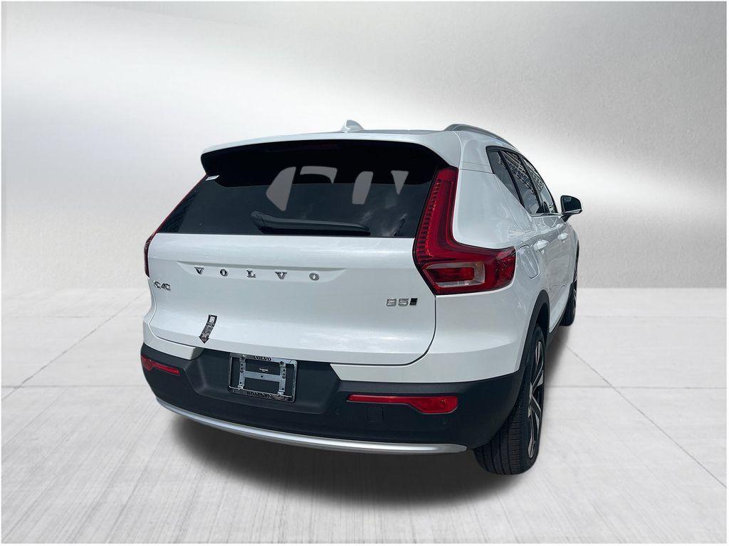 new 2025 Volvo XC40 car, priced at $49,210