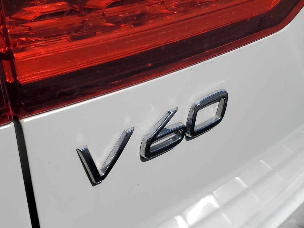 used 2022 Volvo V60 Cross Country car, priced at $37,490