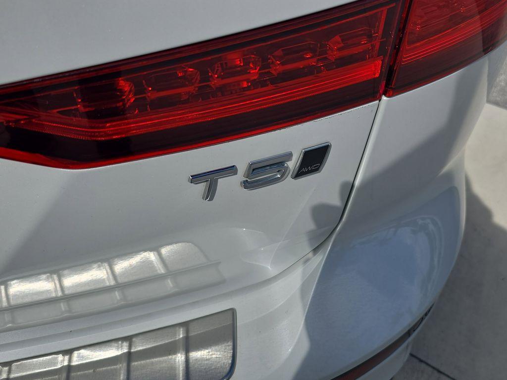 used 2022 Volvo V60 Cross Country car, priced at $32,990