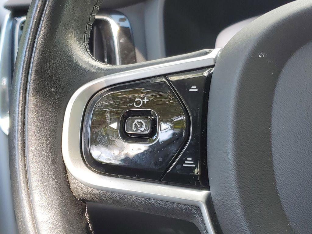 used 2022 Volvo V60 Cross Country car, priced at $37,490