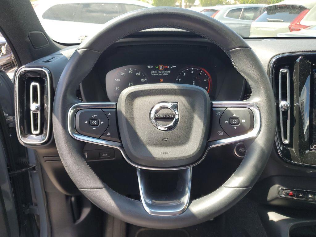 used 2022 Volvo XC40 car, priced at $31,990