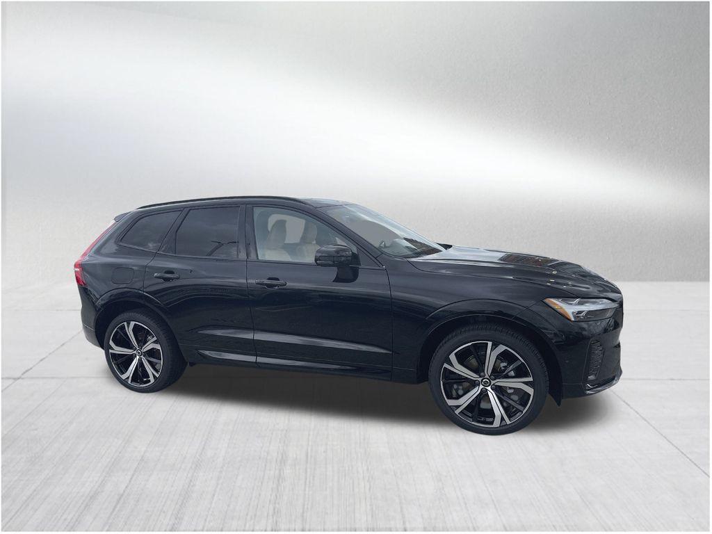 new 2025 Volvo XC60 car, priced at $58,135